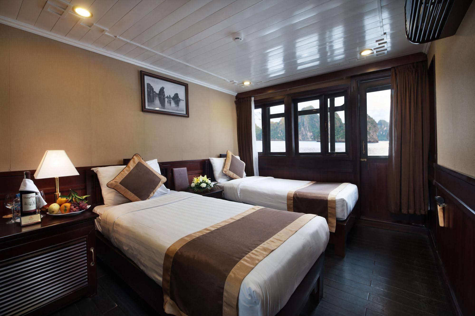 Pelican Classic Cruise Ha Long Exterior foto